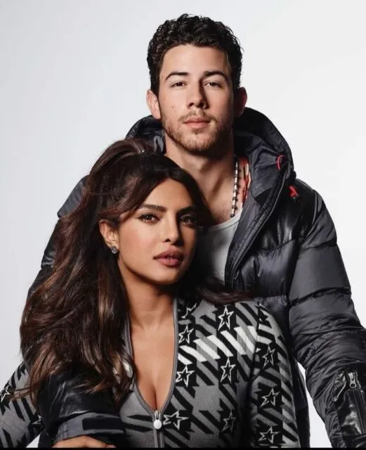 Priyanka Chopra dan Nick Jonas Akhirnya Perlihatkan Wajah Anak ke Publik 2 Priyanka Chopra dan Nick Jonas