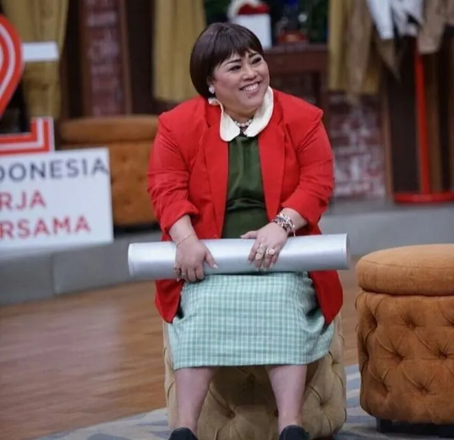 Cerita Nunung Srimulat Divonis Kanker Payudara, Merasa Sedih dan Takut Jalani Pengobatan 4 Nunung fokus ke pengobatan