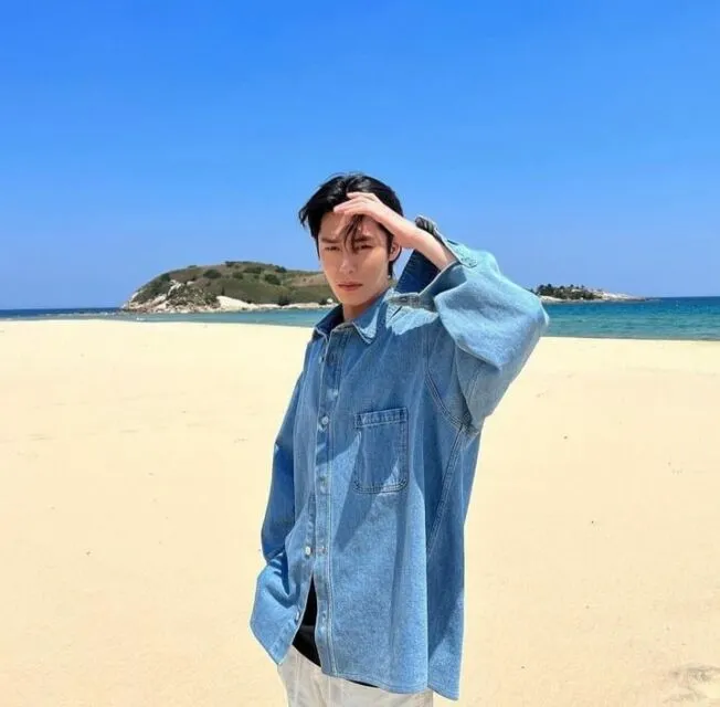 Lee Jae Wook Bakal Gelar Fan Meeting di Jakarta, Penggemar Inisiatif Pakai Baju Warna Senada 5 Penggemar berinisiatif pakai warna biru