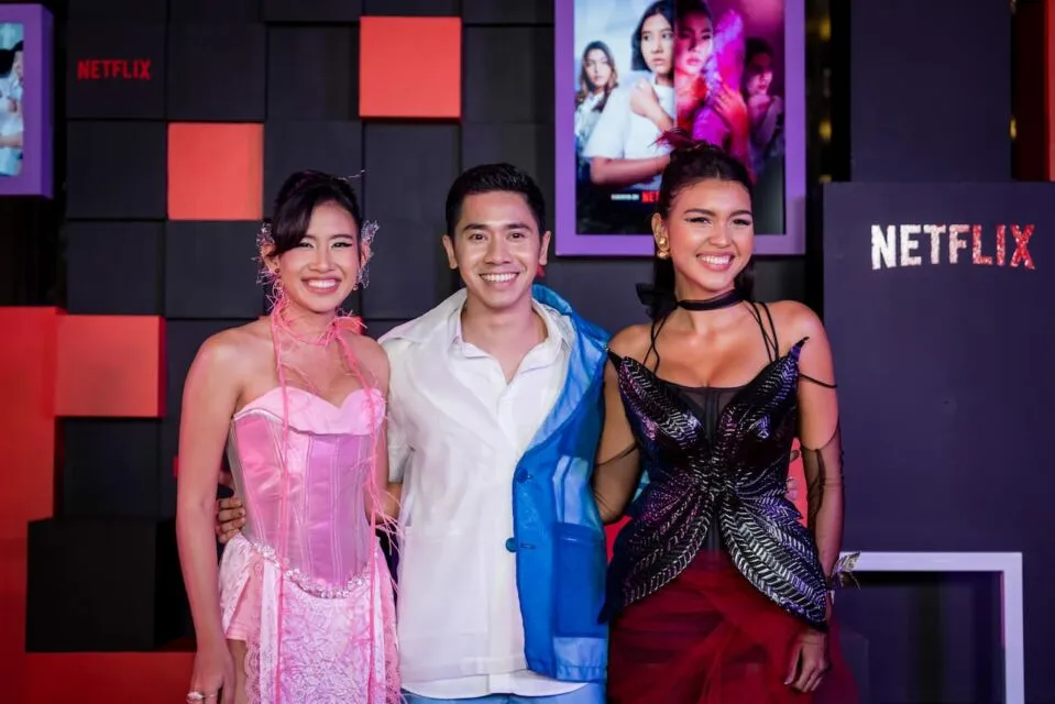 Netflix Original Rilis Film Dear David, Angkat Cerita Fantasi dan Isu Sosial Remaja 6 Para pemain Dear David