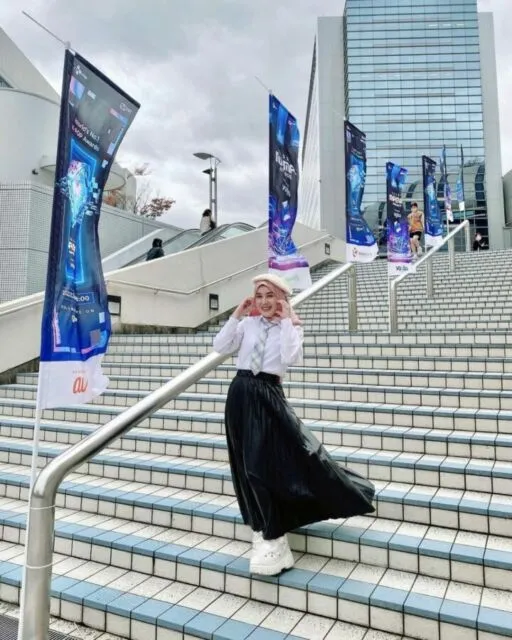 11 Mix and Match OOTD Lucu ke Konser ala Selebgram, Stylish dan Nyaman! 15 Outfit konser Dayra