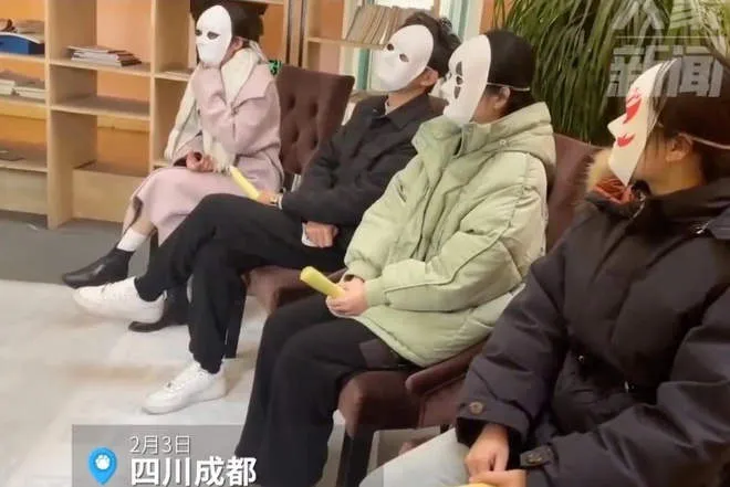 Perusahaan China ini Suruh Calon Karyawan Pakai Topeng Saat Wawancara, untuk Hindari Bias Penampilan 6 Perusahaan di Jepang ini minta calon karyawannya pakai topeng saat wawancara