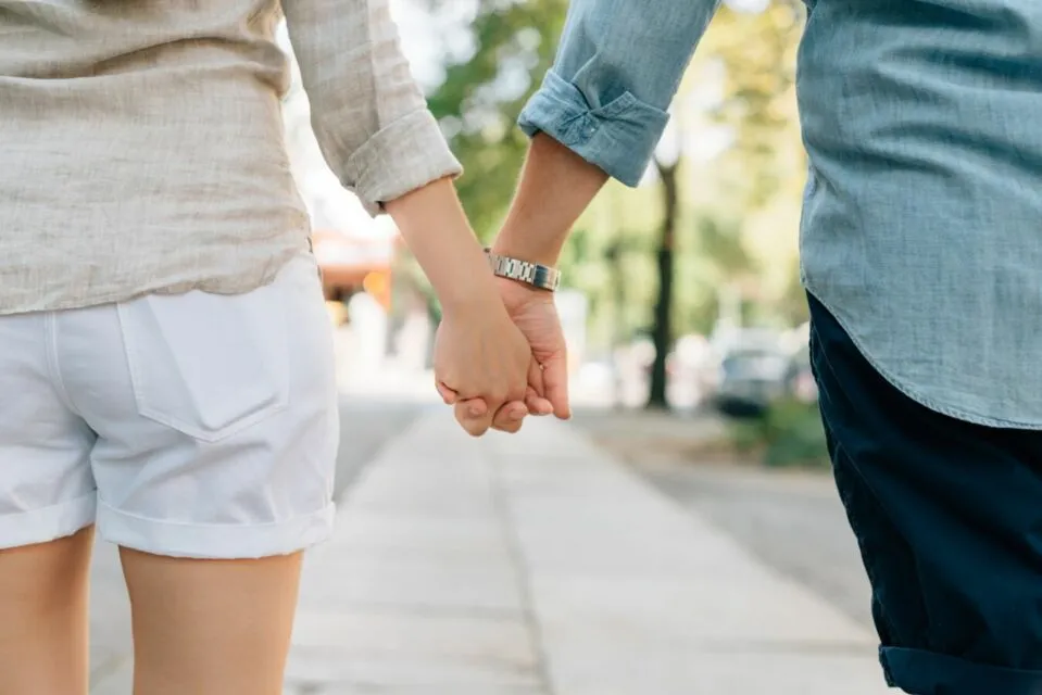 5 Cara Bebas dari Situationship, Hubungan Tanpa Status yang Nggak Jelas! 8 Situationship hubungan tanpa status
