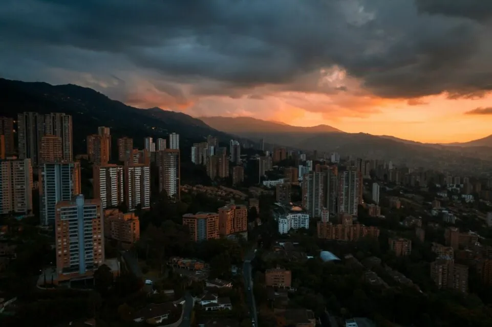 6 Kota Tertinggi di Dunia, Letak dan Cuacanya Pun Cukup Ekstrem! 8 Bogota