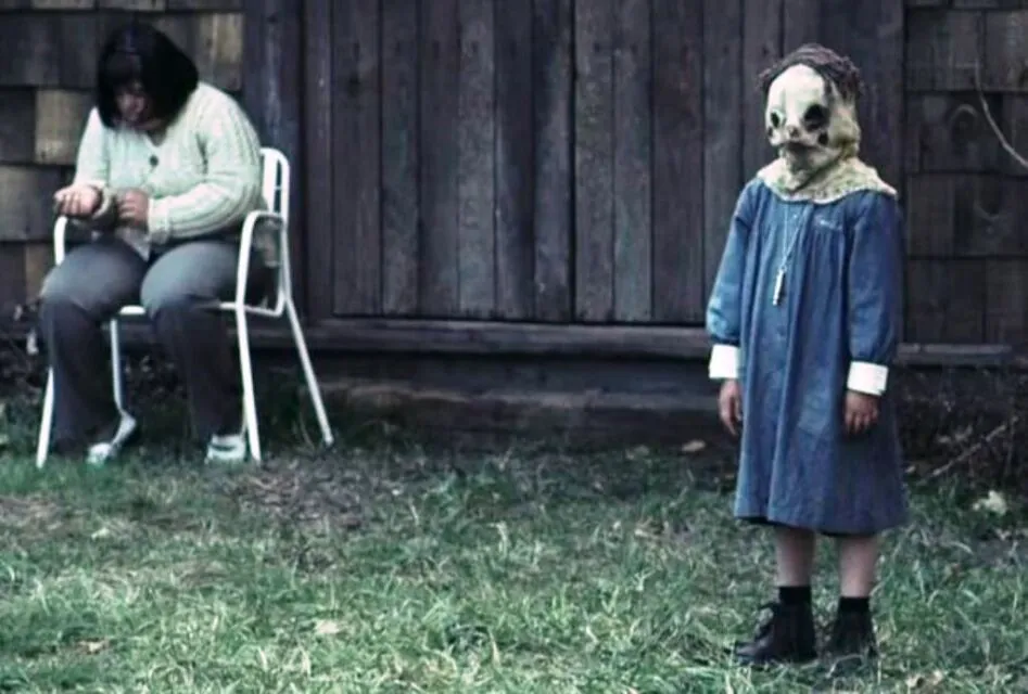 Rekomendasi Film Horor Tanpa Jumpscare, Dijamin Tetap Menakutkan! 12 The Orphanage (2007) | Credit: IMDb