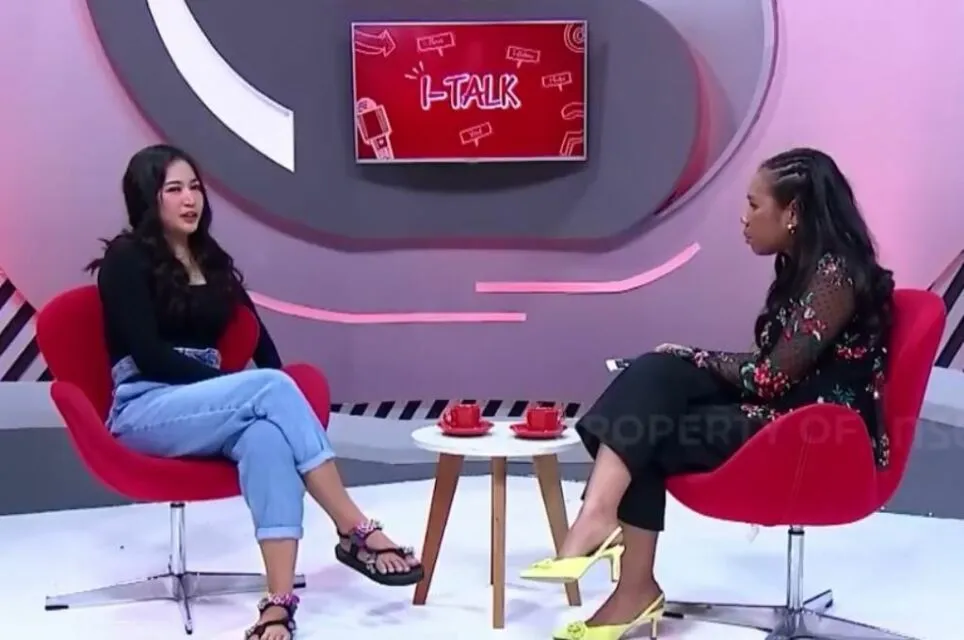 Anak Young Lex Divonis Mengidap Autisme, Sang Istri Ungkap Tanda-tanda Awalnya 3 Awal mula anak Young Lex dan Eriska Alexander divonis autis | Credit: YouTube insertlive