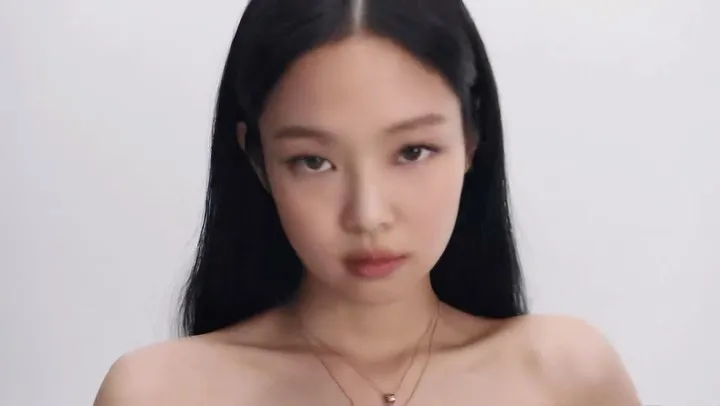 Sempat Bikin Khawatir Fan, Jennie Blackpink Ungkap Alami Cedera Wajah hingga Diperban 4 Jennie Blackpink