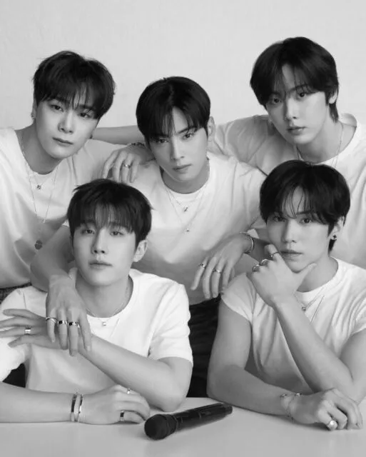 Rocky Umumkan Hengkang, ASTRO Resmi Lanjut dengan 5 Member 3 Rocky keluar dari ASTRO dan agensi Fantagio