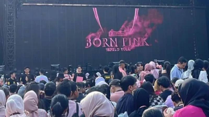 Serba-serbi Konser Blackpink Jakarta Day 1, GBK Jadi Pink hingga Dress Rose Lepas 7 Konser blackpink
