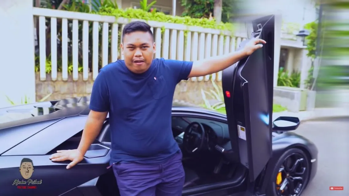 Profil Ajudan Pribadi: Dari Kuli Bangunan, Selebgram, Kini Tersandung Kasus Penipuan 6 Profil Ajudan pribadi