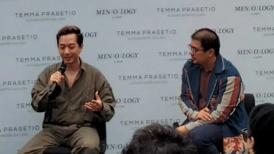 Temma Prasetio Ikut Ajang Dubai Fashion Week 2023, Pamerkan Rancangan Busana dari Tenun NTT 5 Kolaborasi antara Temma Prasetio dengan MEN/O/LOGY by ZAP | Foto: Hipwee/Ryandita Fadillah