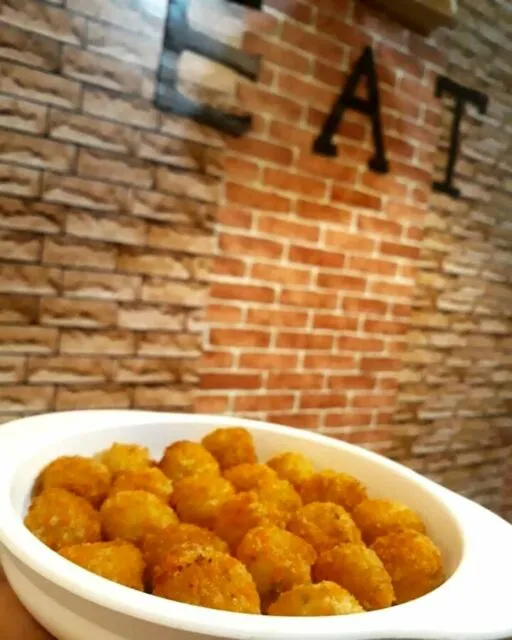 6 Resep Olahan Kentang yang Praktis, Bisa Disantap Sebagai Pengganti Nasi~ 8 Resep bola kentang keju crispy