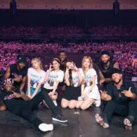 Time Flies! Sebelum ada Wifi Rumah Ternyata Begini Perjuangan KPopers Zaman Dulu