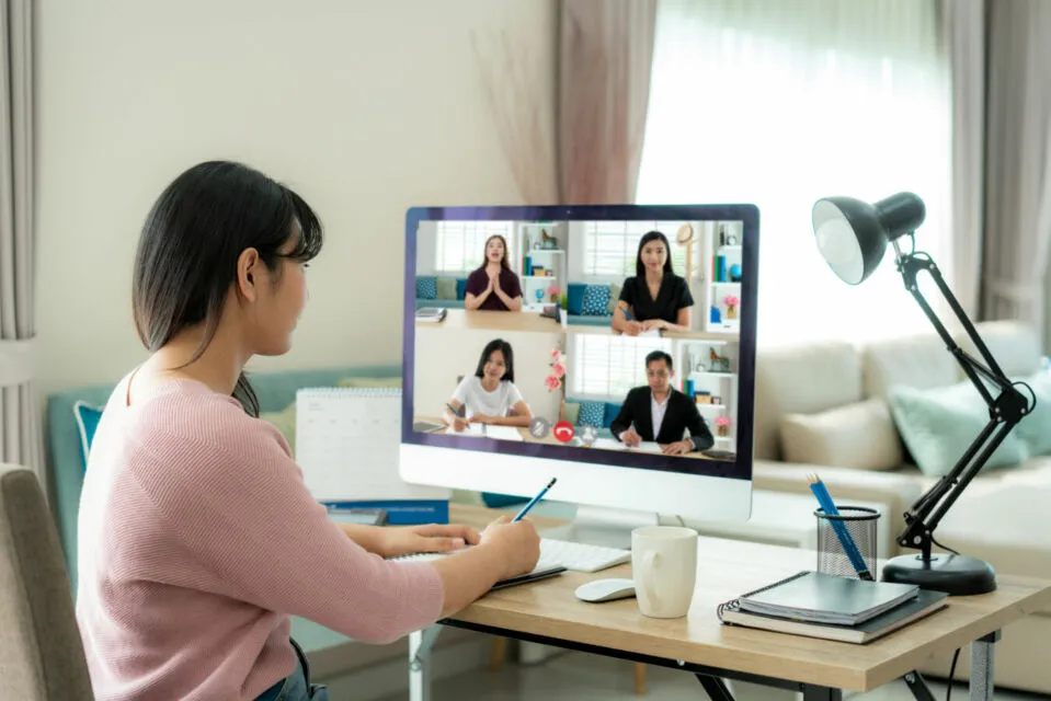 Polusi Udara Makin Parah, 1,32 Juta Warga Thailand Alami Sejumlah Penyakit Pernapasan 8 Work From Home