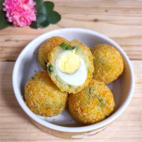 6 Resep Olahan Kentang yang Praktis, Bisa Disantap Sebagai Pengganti Nasi~ 11 Resep kroket kentang telur puyuh