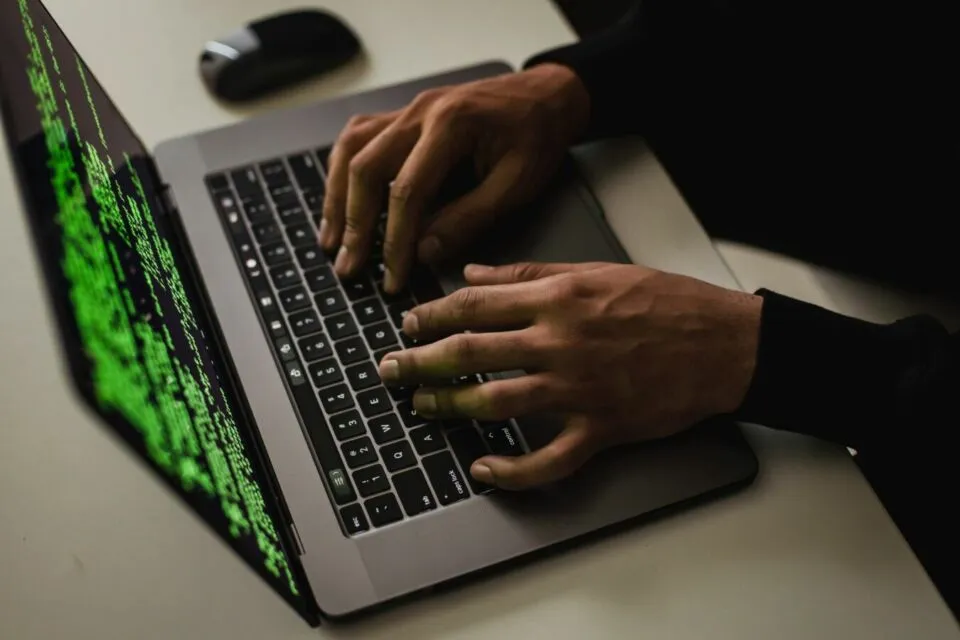 Hati-hati, Ada Ancaman Malware di YouTube Videos. Bisa Curi Data Pribadi hingga Password! 6 Youtube Videos