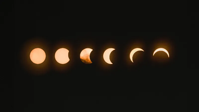 Uniknya Fenomena Bulan Purnama Cacing, Bisa Disaksikan pada 7 Maret 2023! 7 Photo by Mark Tegethoff on Unsplash