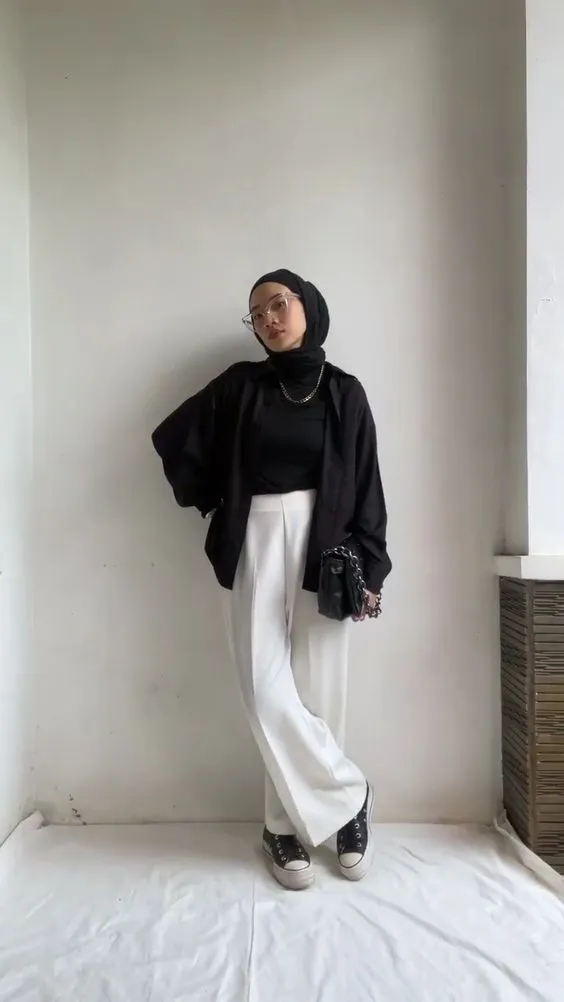10 Outfit Busana Kondangan Hijaber Pemotor 19 hipwee-