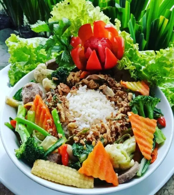 Warung Somayoga, Kuliner Vegetarian Bernuansa Jawa Tradisional #CariKulinerNabati 5 kuliner plant based warung samayoga