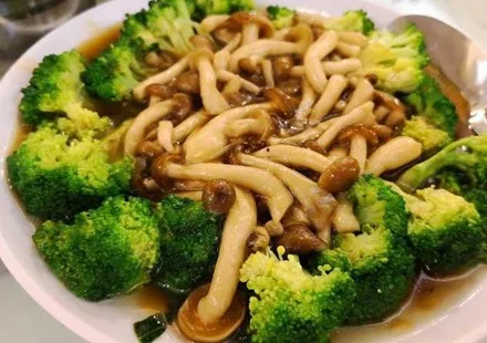 Vegus Vegetarian, Restoran Kelas Atas untuk Kamu yang Sedang #CariKulinerNabati 5 kuliner plant based vegus vegetarian