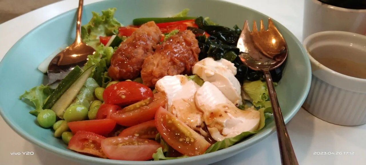 Tetap Sehat dengan Menu Plant-Based di K/LE Salad Bar di Bogor, Yuk #CariKulinerNabati 8 kuliner plant based K/LE Salad Bar
