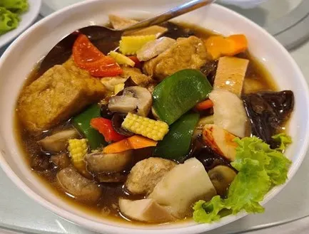 Vegus Vegetarian, Restoran Kelas Atas untuk Kamu yang Sedang #CariKulinerNabati 6 kuliner plant based vegus vegetarian