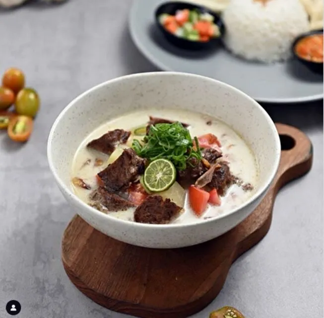 Ray’s Bottle of Joe; Nyobain Menu Plant-Based di Kafe Bertema Industrialis #CariKulinerNabati 8 Kuliner plant-based Ray's Bottle of Joe