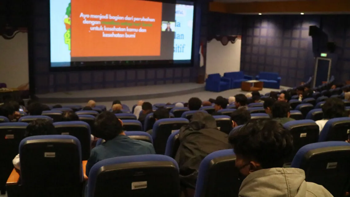 Seru-Seruan di Generasi Mindful Roadshow 2023 Putaran Kedua, Hipwee & Meatless Monday Indonesia Berkunjung ke Universitas Amikom Yogyakarta 7 Generasi Mindful Roadshow 2023 Amikom