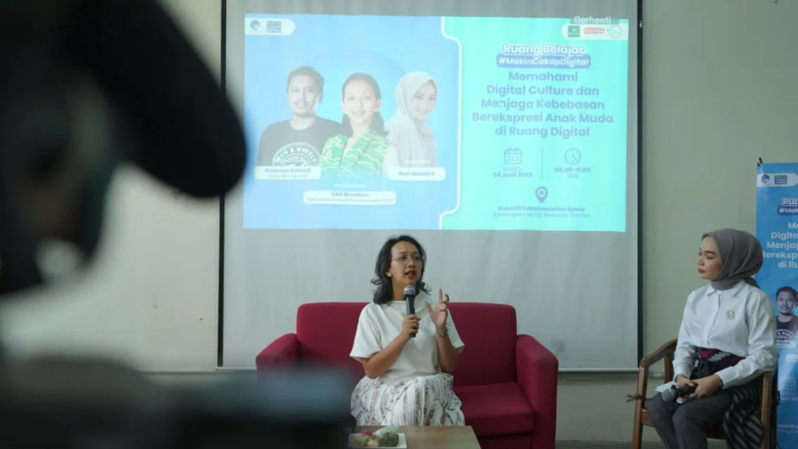 Ruang Belajar #MakinCakapDigital Siberkreasi X Hipwee Bahas Cara Pahami Digital Culture dan Jaga Kebebasan Ekspresi Anak Muda di Ruang Digital 5
