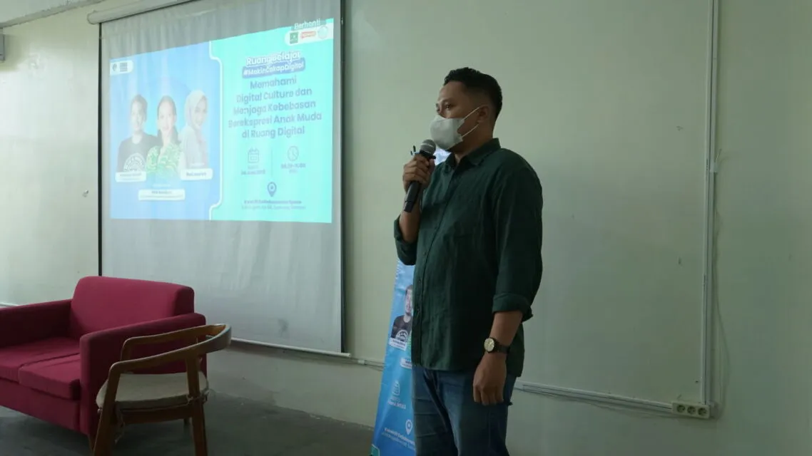 Ruang Belajar #MakinCakapDigital Siberkreasi X Hipwee Bahas Cara Pahami Digital Culture dan Jaga Kebebasan Ekspresi Anak Muda di Ruang Digital 4