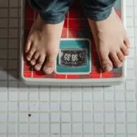 Beberapa Alasan Saat Stress dapat Membuat Berat Badan Menurun.