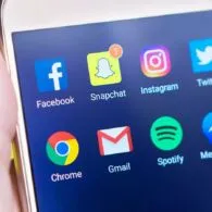 Navigasi Cerdas di Era Digital: Bijak dalam Memanfaatkan Media Sosial