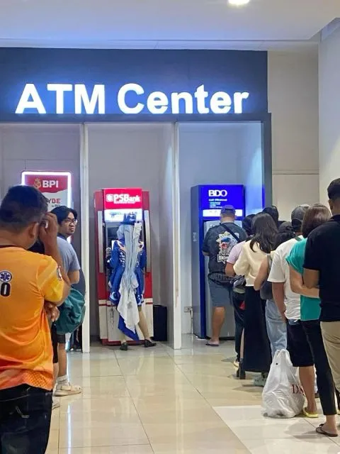 hipwee-Tips menghemat uang bulanan mesin atm