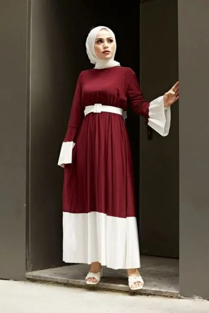 9 Warna Jilbab yang Cocok untuk Baju Warna Maroon, Tampilan Jadi Stylish! 11 baju maroon cocok dengan jilbab warna apa
