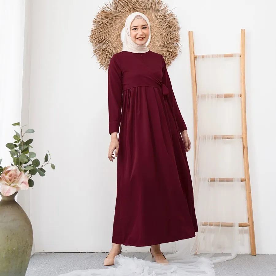 9 Warna Jilbab yang Cocok untuk Baju Warna Maroon, Tampilan Jadi Stylish! 13 jilbab yang cocok dengan baju warna maroon