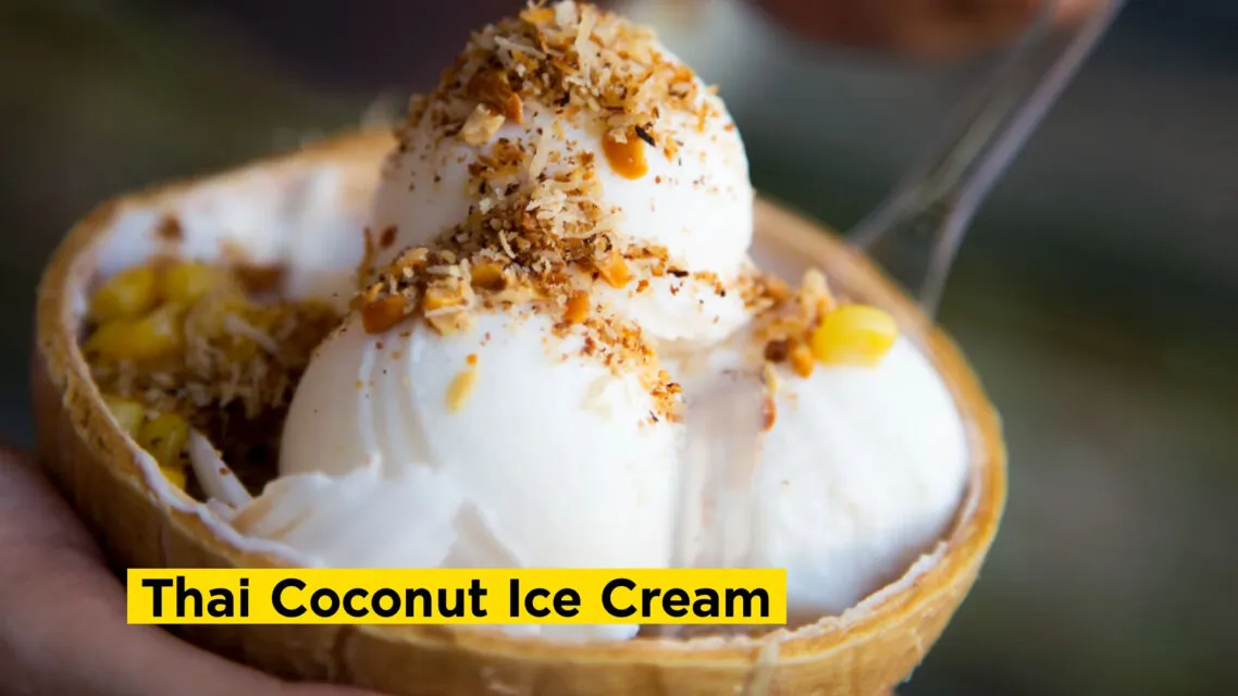 11 Kue Tradisional Khas Thailand yang Wajib Kamu Coba, Manis Hingga Gurih! 24 hipwee-kue tradisional khas thailand - thai coconut icecream