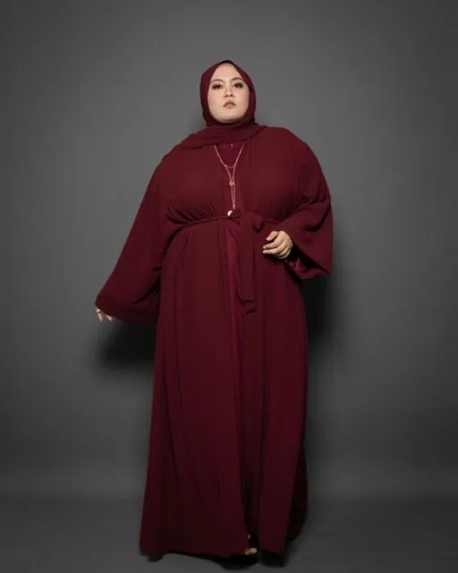 7 Warna Baju untuk Orang Gemuk agar Terlihat Kurus dan Langsing, Bikin Tambah Percaya Diri! 10 warna baju sesuai untuk orang gemuk
