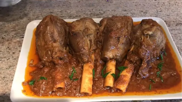 7 Resep Olahan Daging Kambing yang Enak Saat Idul Adha, Praktis dan Tidak Bau 13 hipwee-resep olahan daging kambing - kari kambing