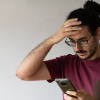 7 Cara Menenangkan Hati dan Pikiran saat Galau, Bad Mood, juga Sedih