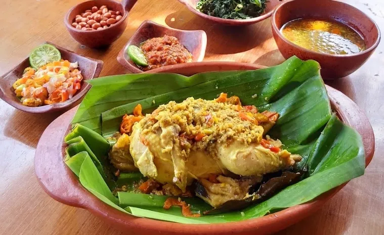 13 Oleh-oleh Khas Bali yang Wajib Kamu Borong! 18 ayam betutu khas bali