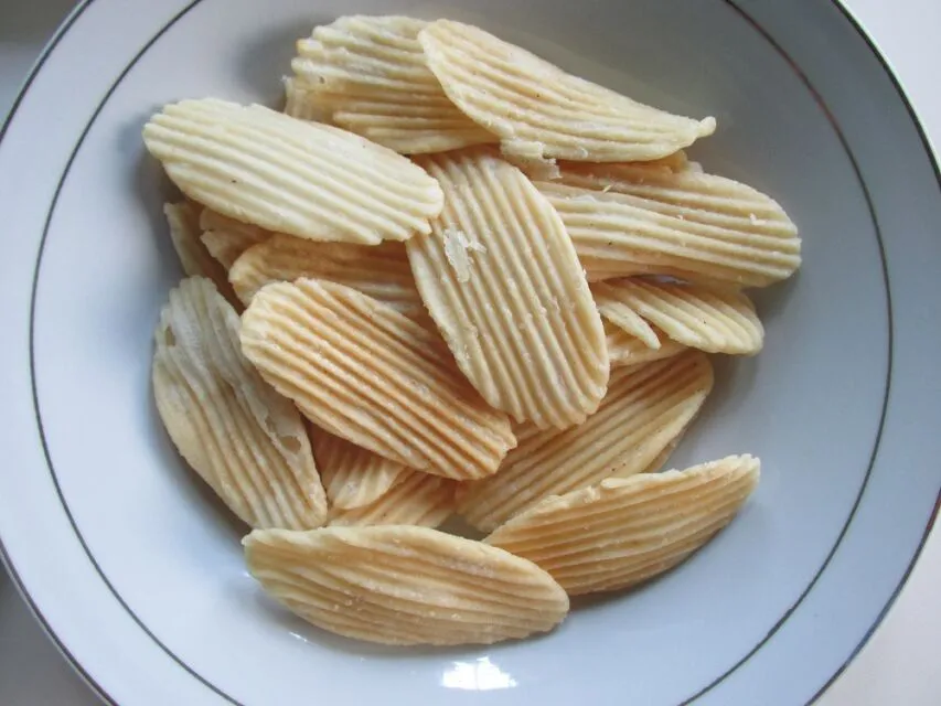 Rekomendasi Oleh-Oleh Khas Padang, Bikin Kamu Bilang arai pinang chips - padang specialty