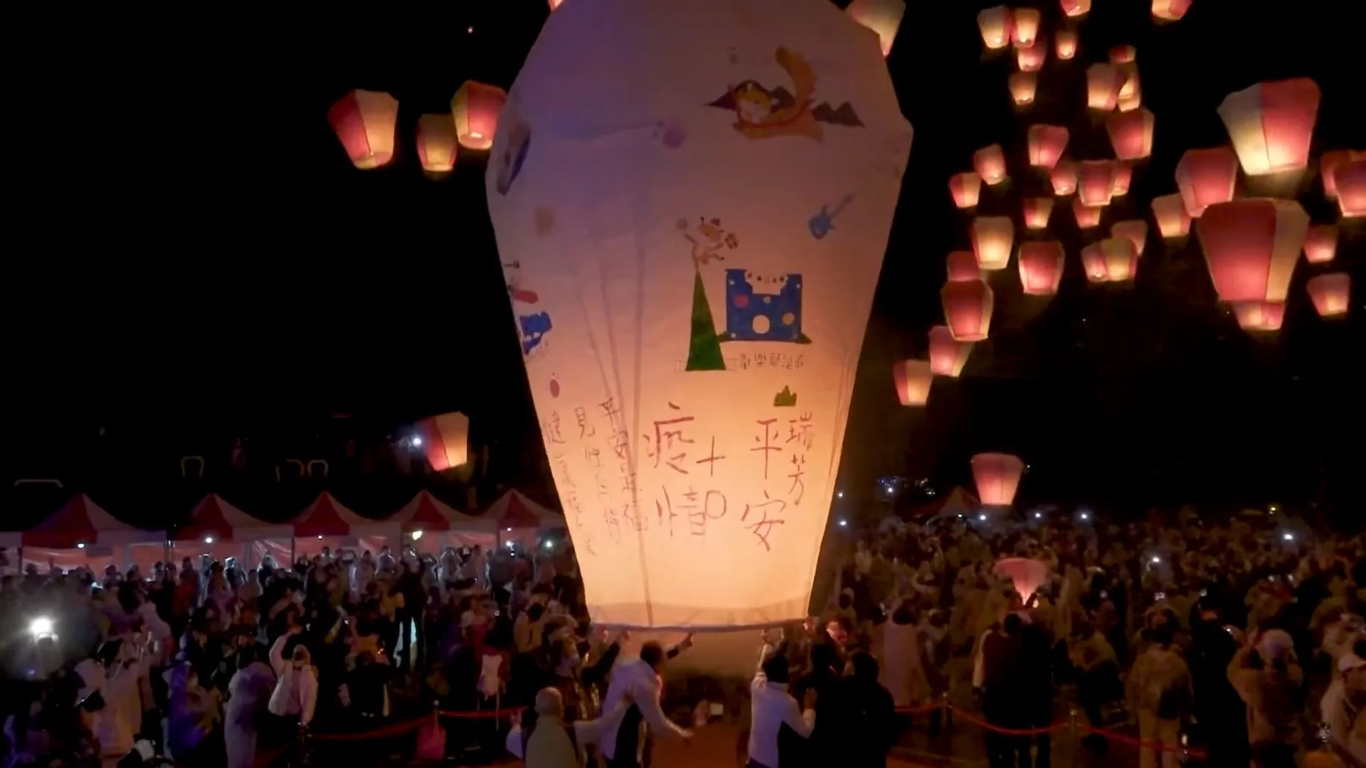 Ini Festival Unik Yang Mungkin Bakal Melumerkan Hati Kamu 42