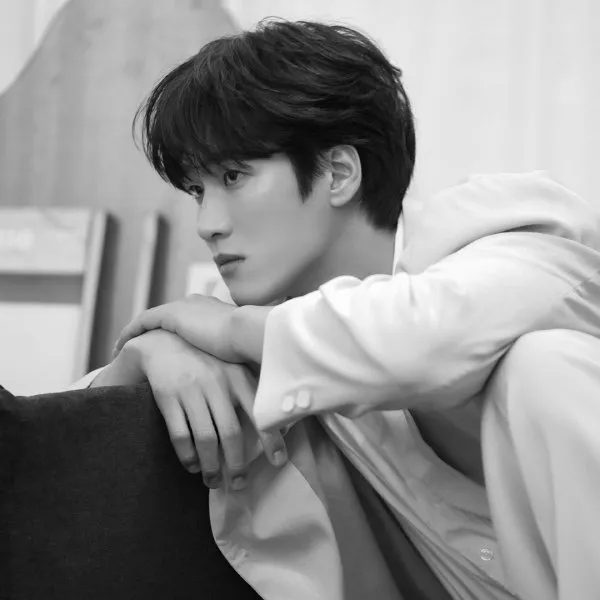 Ini Loh Potongan Rambut Two Block Bikin Tampil Kece Ala Artis Korea