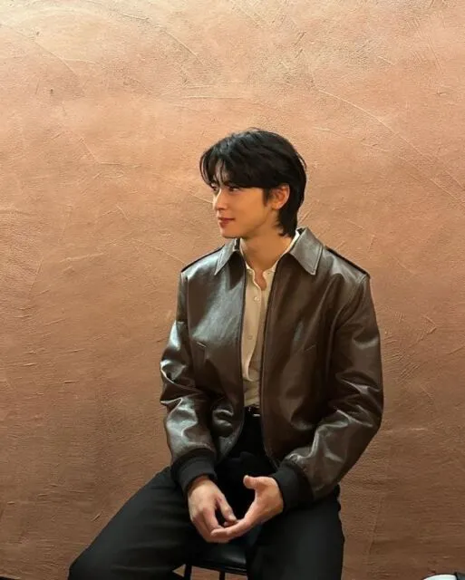 Ini Loh Potongan Rambut Two Block Bikin Tampil Kece Ala Artis Korea 11
