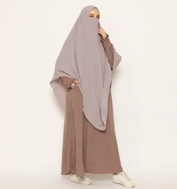 Baju Mocca Cocok dengan Jilbab Warna Apa? 7 Kombinasi Ini Bisa Kamu Tiru! 12 Warna baju mocca cocoknya dengan jilbab taupe