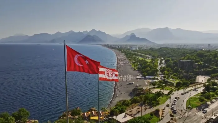 Objek Wisata Turki Yang Wajib Dikunjungi, Kemegahan Haghia Sophia hingga Bazaar 22