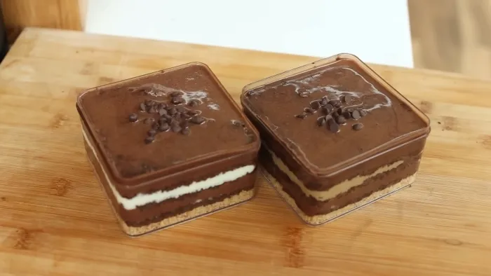 10 Ide Kue Hantaran Lamaran Unik dan Kekinian, Bikin Momen Lebih Berkesan 16