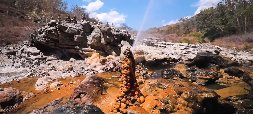Menjelajahi Wisata Pulau Alor, Menyibak Keindahan di Ujung Timur NTT 24