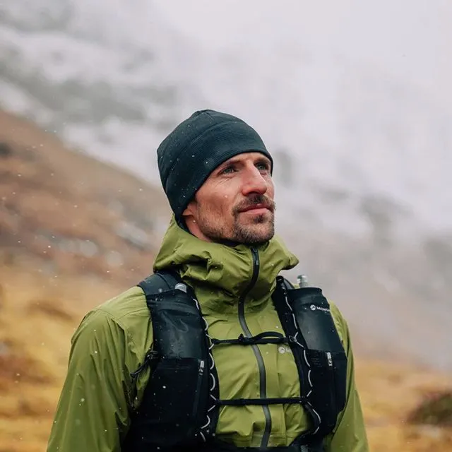 10 Rekomendasi Outfit ke Gunung Biar Nyaman Sampai Puncak 16 beanie untuk menjaga kepala tetap hangat saat naik gunung