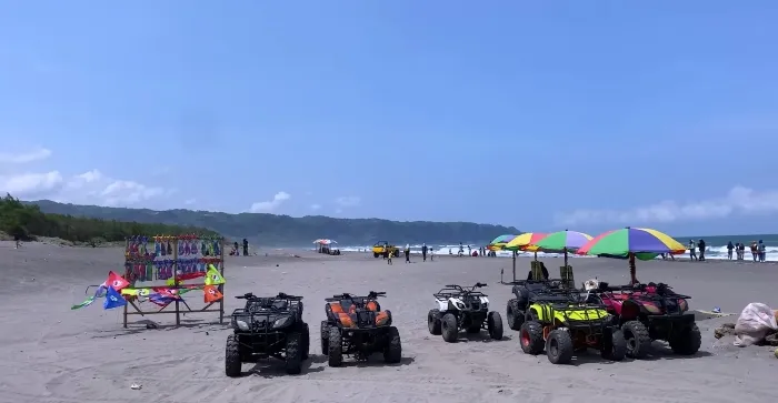 10 Rekomendasi Pantai Pasir Putih di Jogja yang Indah 24